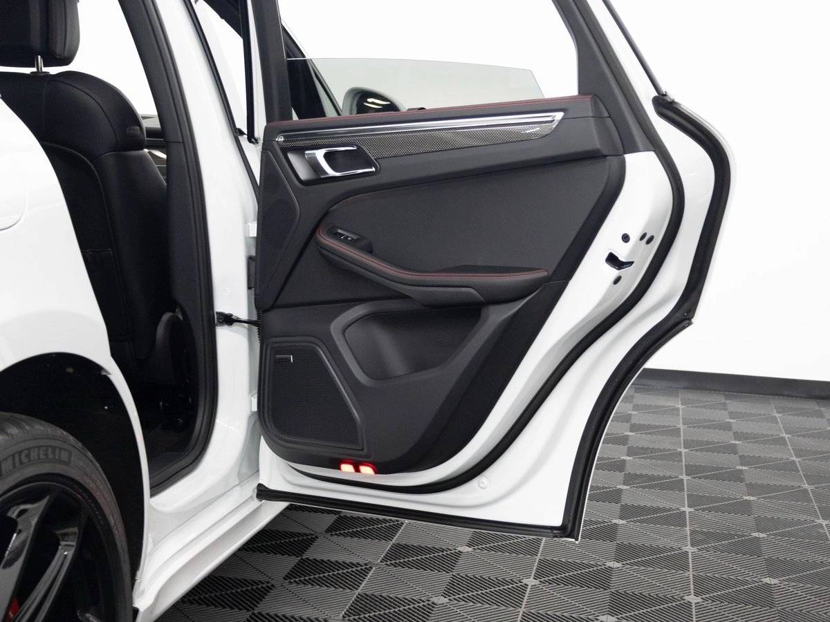 2026 Porsche Macan GTS