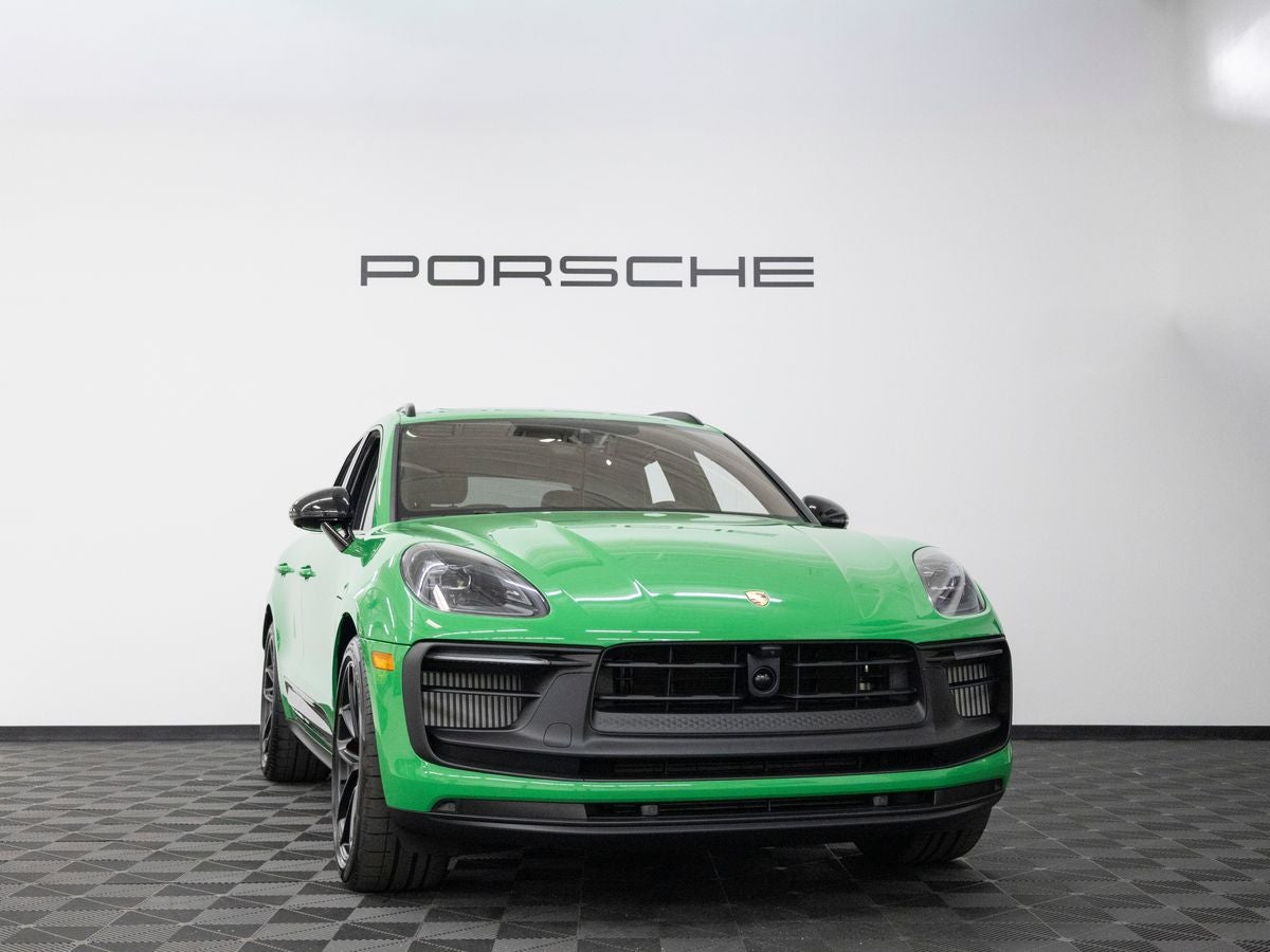 2026 Porsche Macan Macan GTS