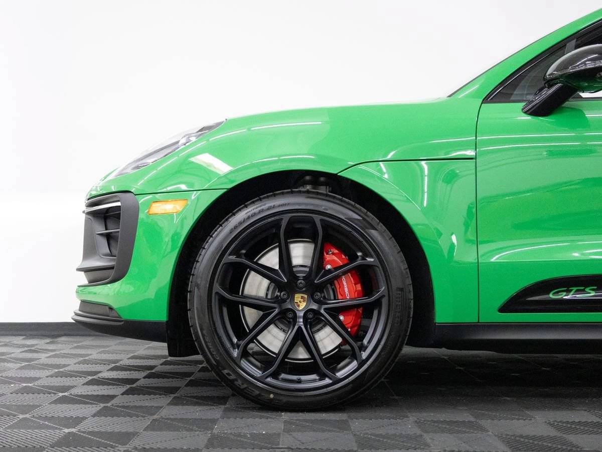 2026 Porsche Macan Macan GTS