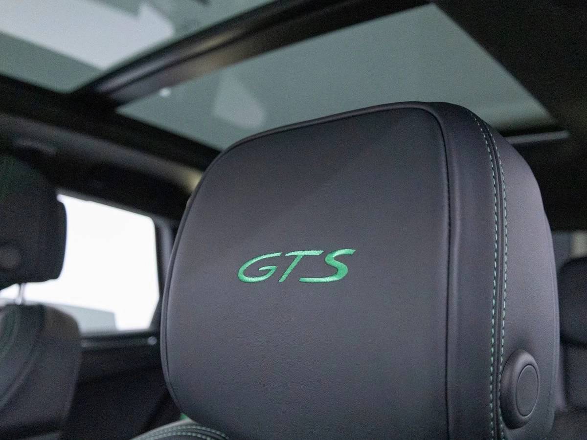 2026 Porsche Macan Macan GTS