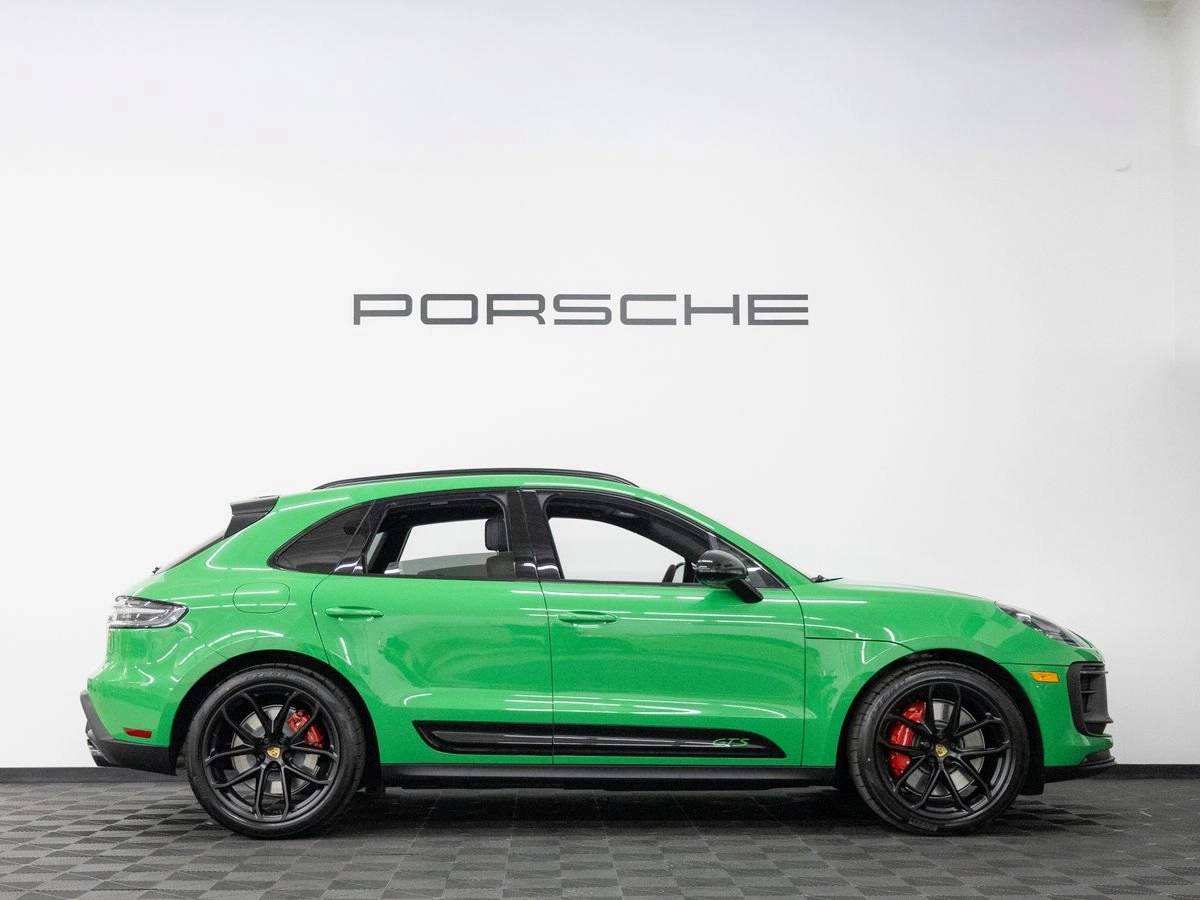 2026 Porsche Macan Macan GTS