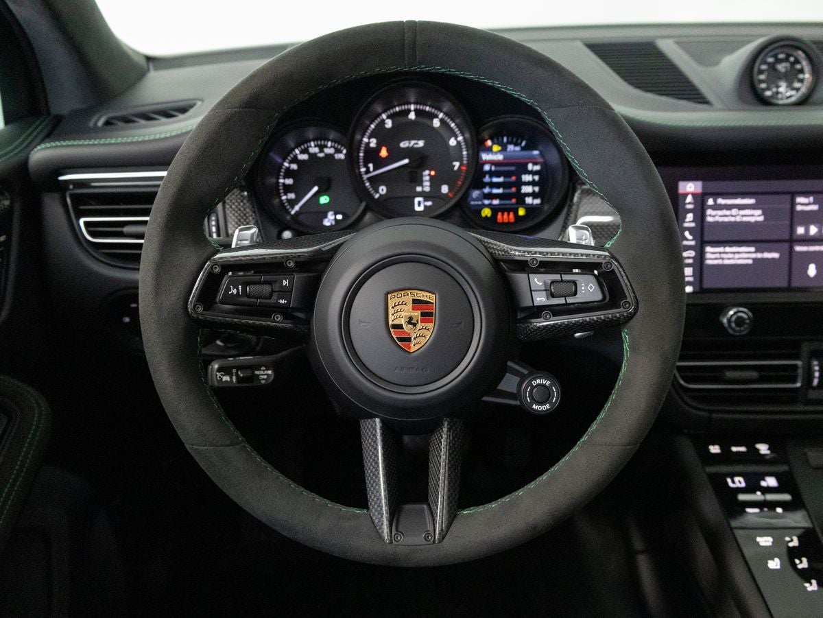 2026 Porsche Macan Macan GTS