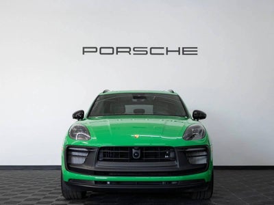 2026 Porsche Macan Macan GTS