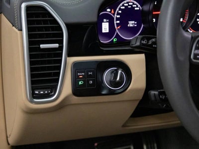 2023 Porsche Cayenne Cayenne Turbo (MY23)