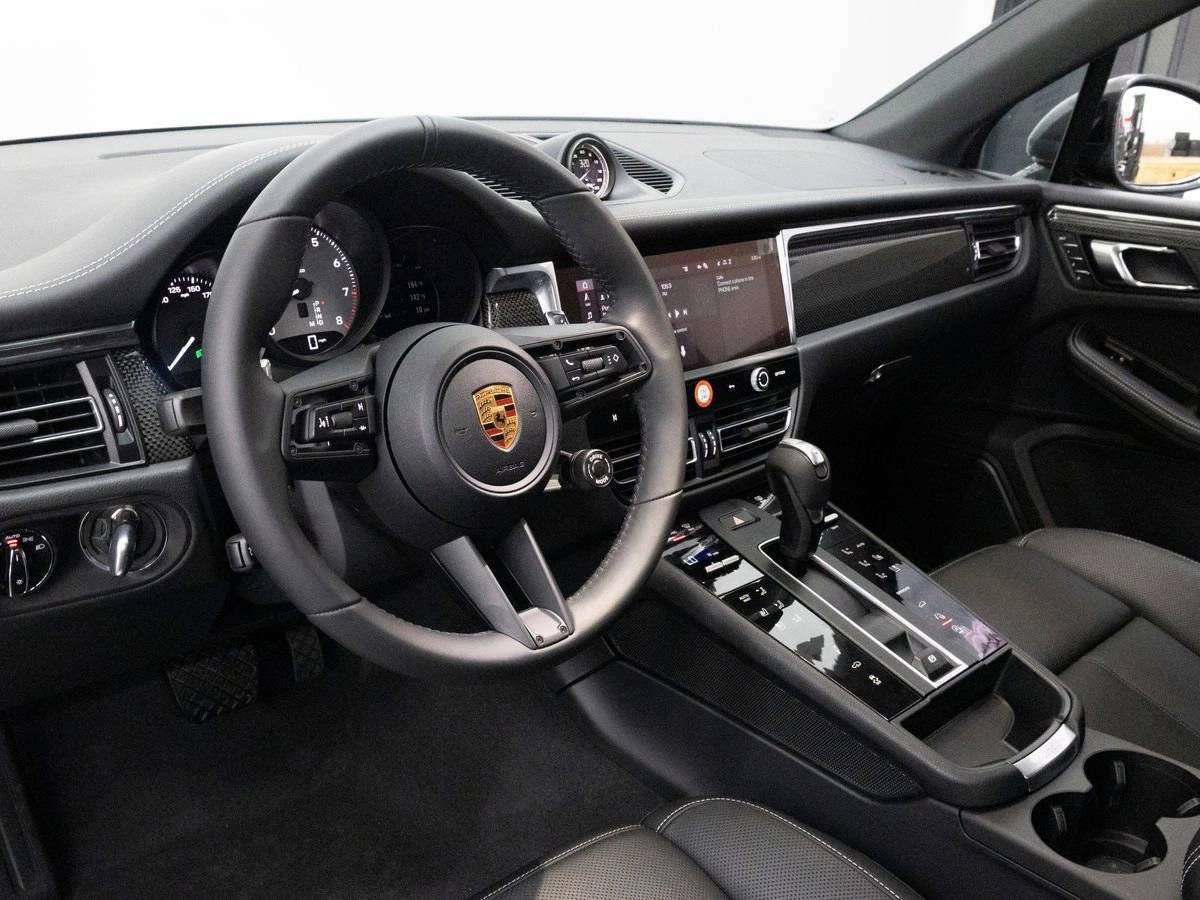 2026 Porsche Macan S