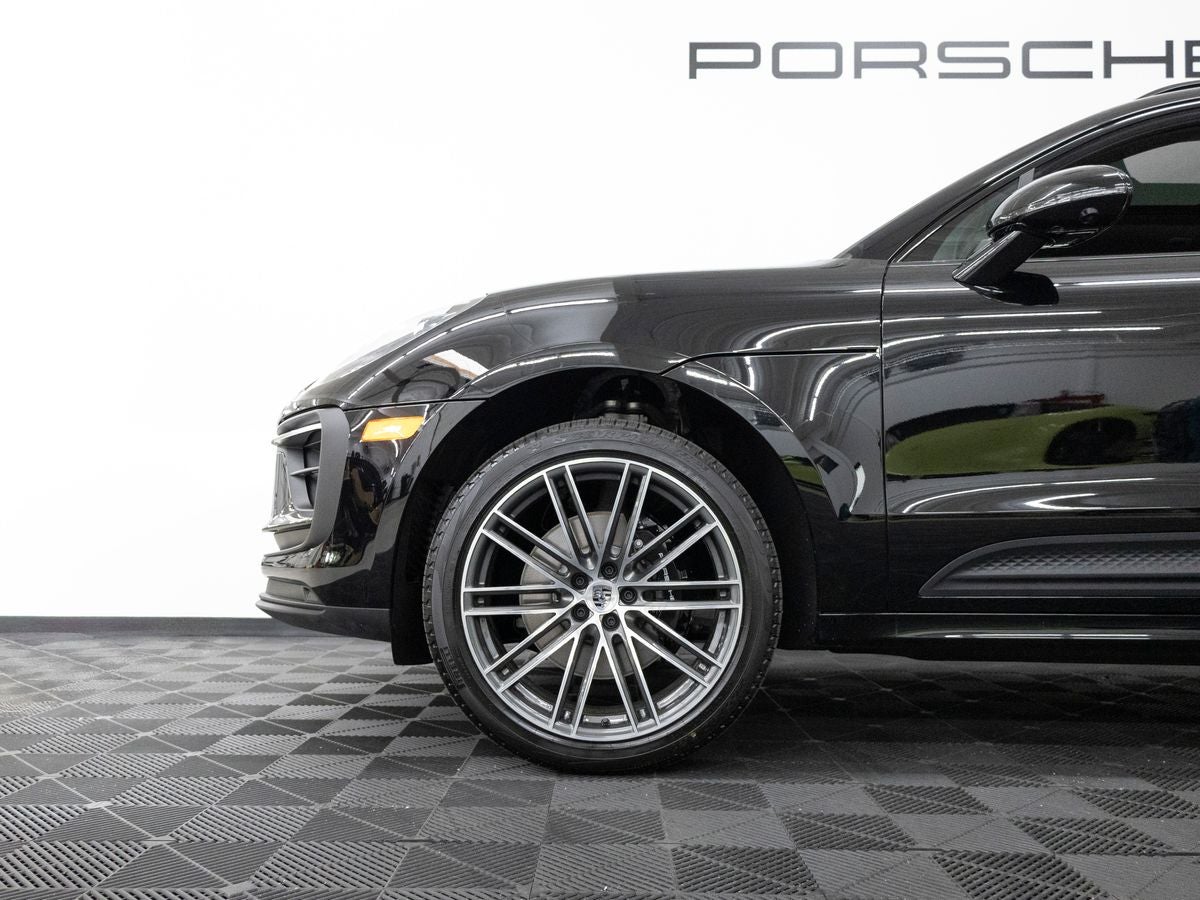 2026 Porsche Macan Macan S