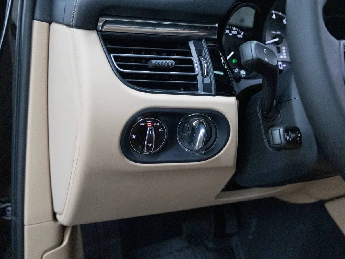 2026 Porsche Macan Macan S