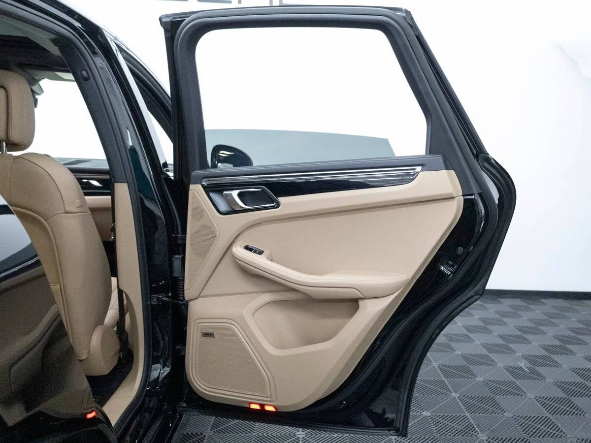 2026 Porsche Macan Macan S