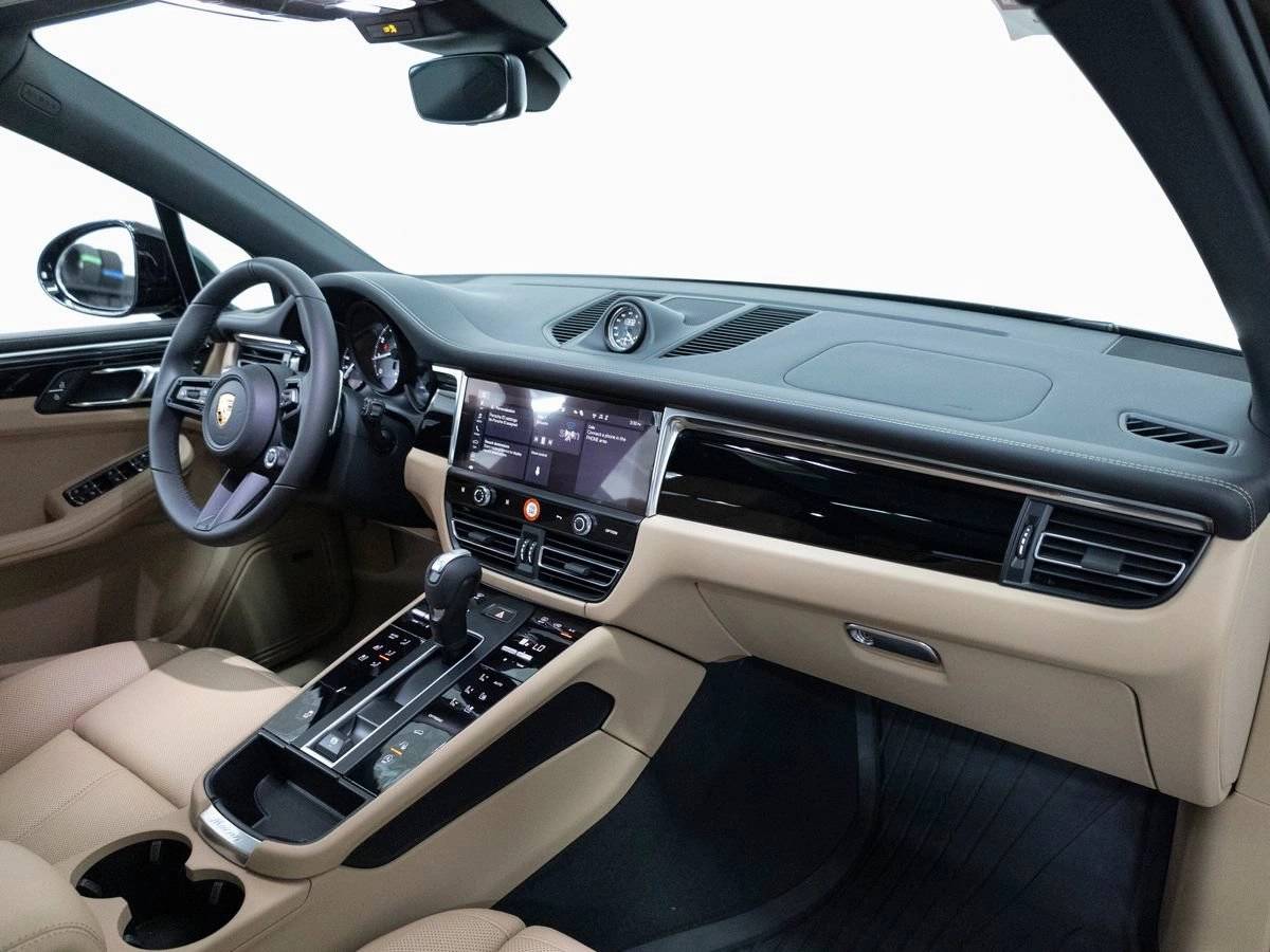 2026 Porsche Macan Macan S