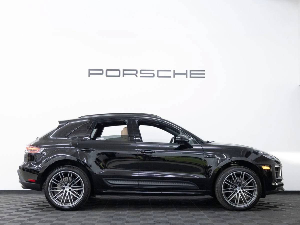 2026 Porsche Macan Macan S