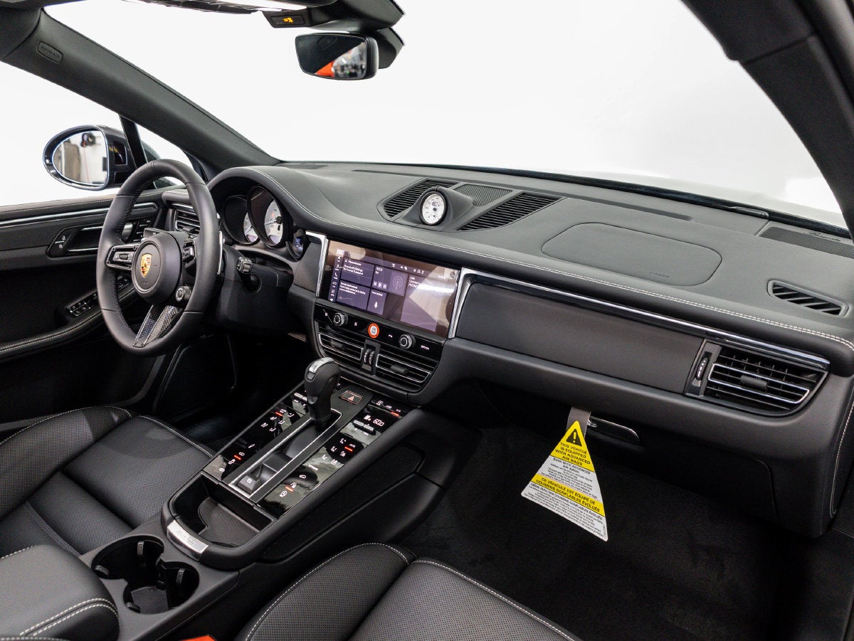 2026 Porsche Macan Macan S