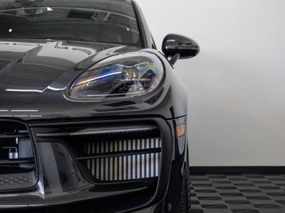 2026 Porsche Macan Macan S