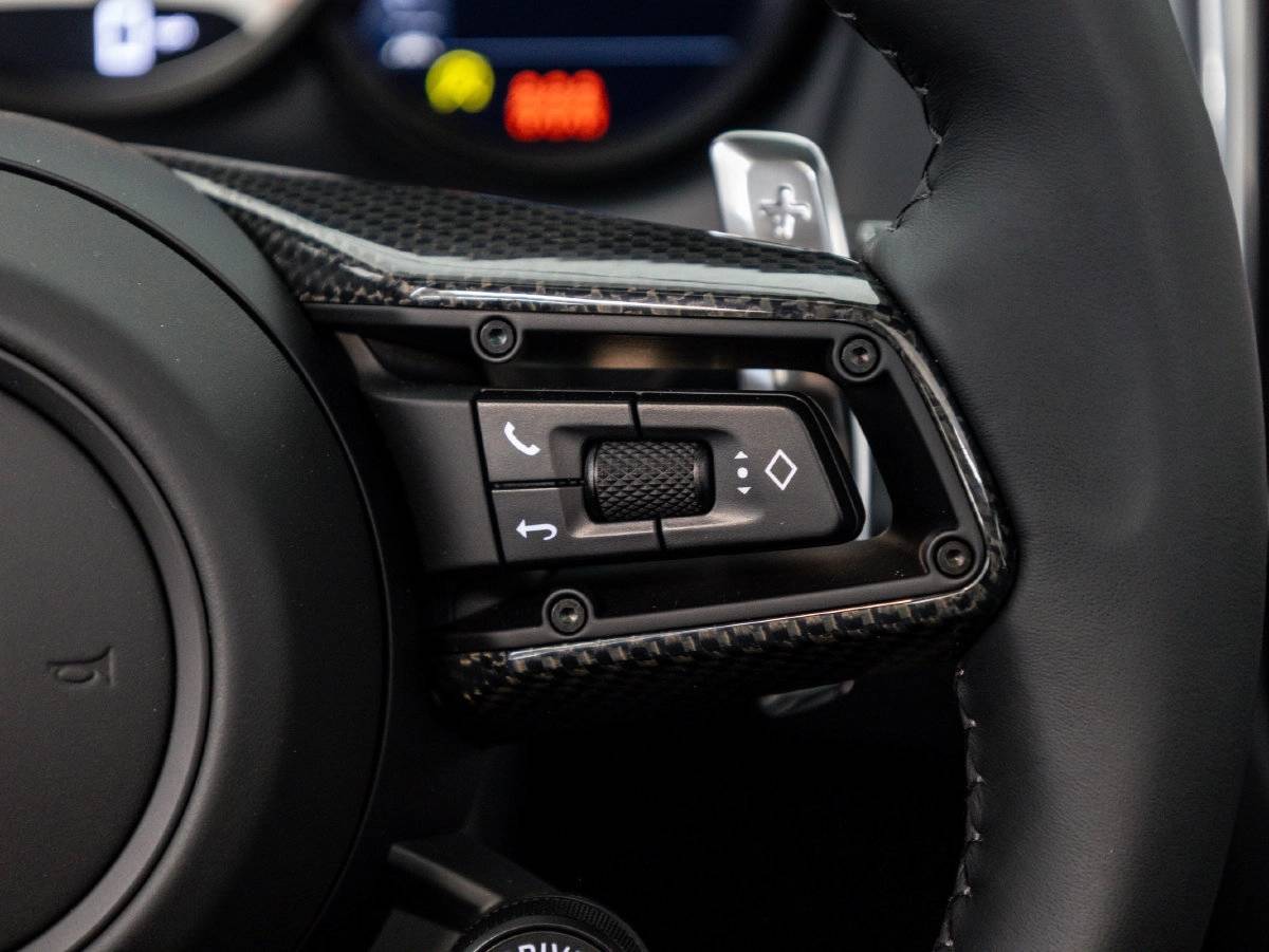 2026 Porsche Macan Macan S