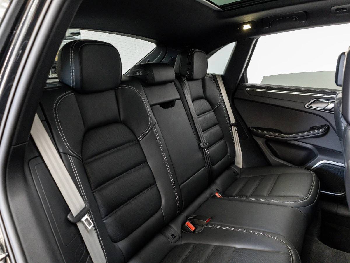 2026 Porsche Macan Macan S