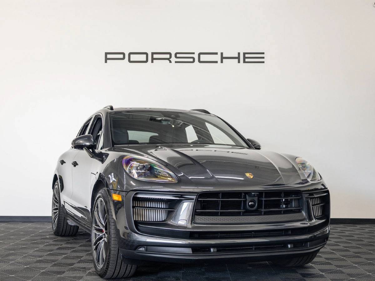 2026 Porsche Macan Macan S