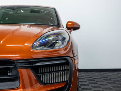 2022 Porsche Macan Macan S