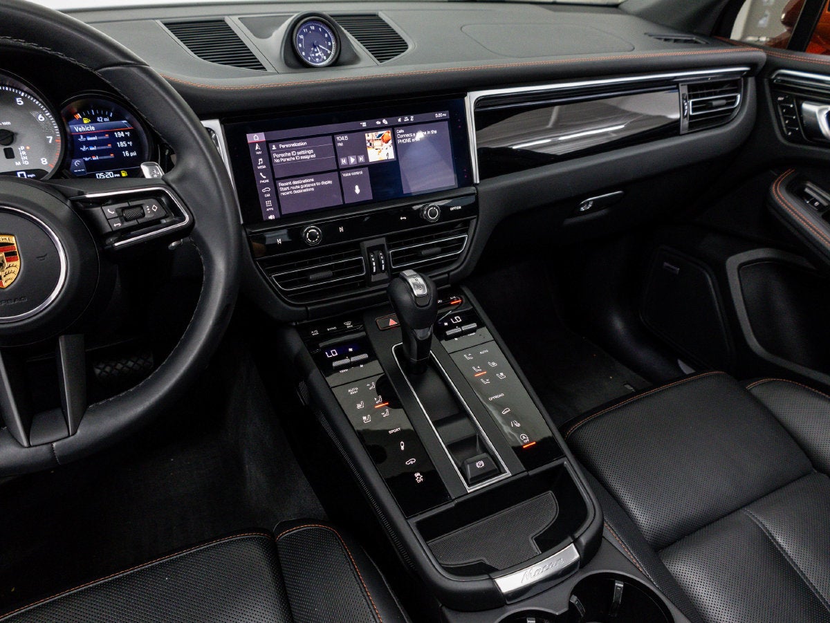 2022 Porsche Macan Macan S