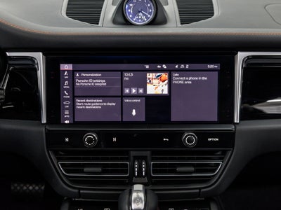 2022 Porsche Macan Macan S