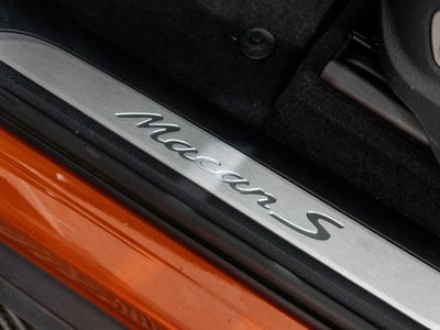 2022 Porsche Macan Macan S