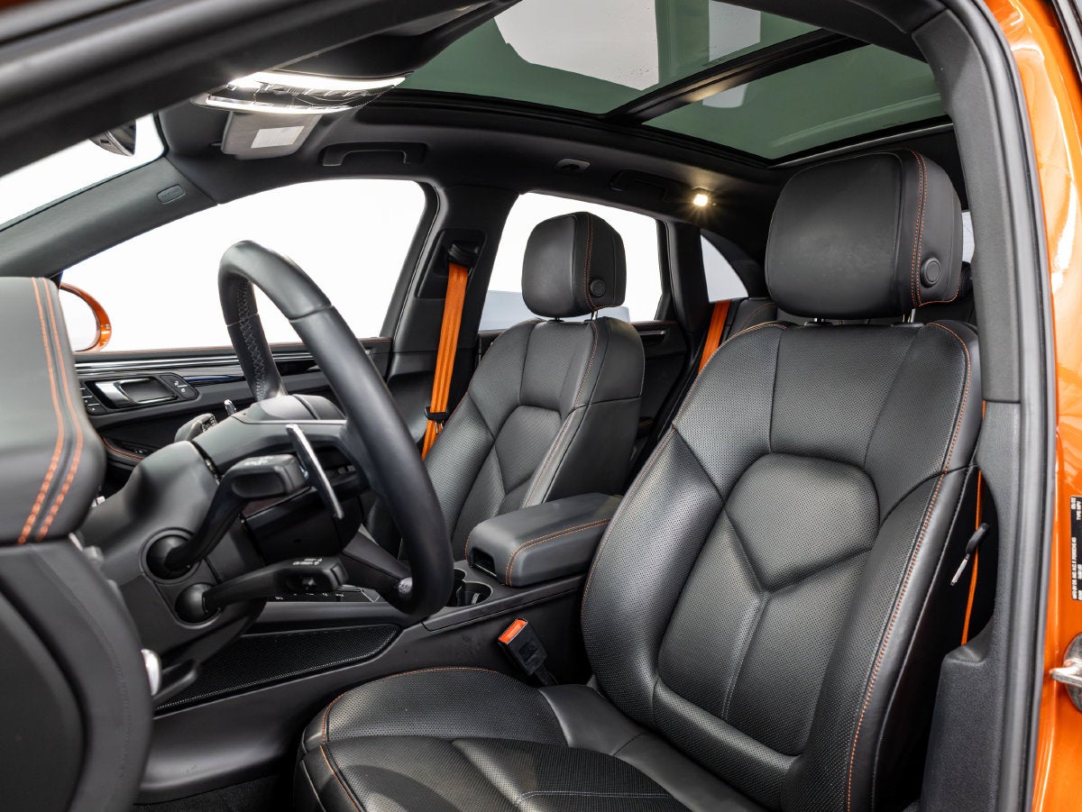 2022 Porsche Macan Macan S