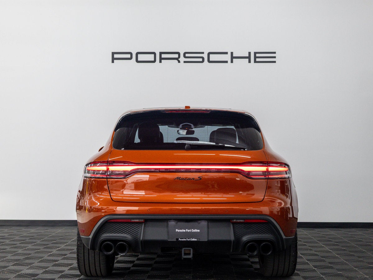 2022 Porsche Macan Macan S