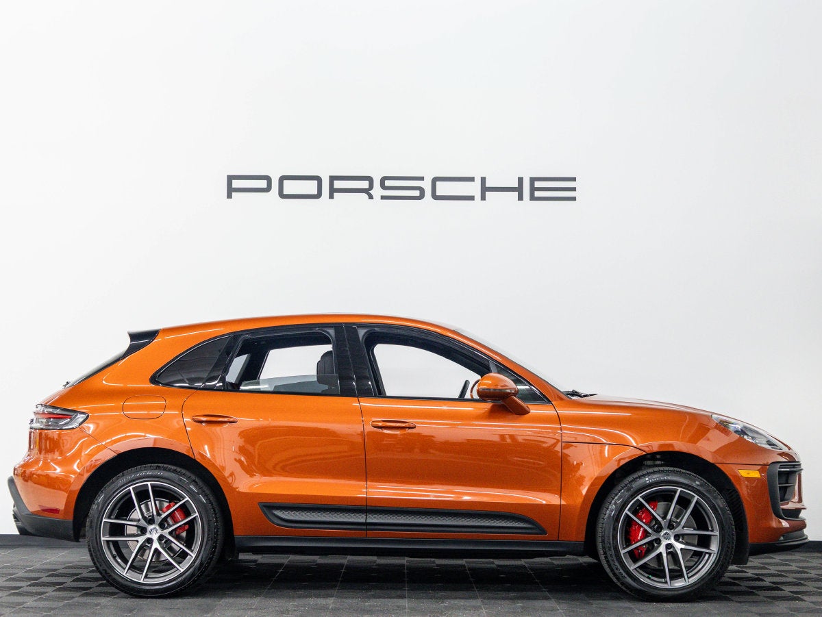 2022 Porsche Macan Macan S