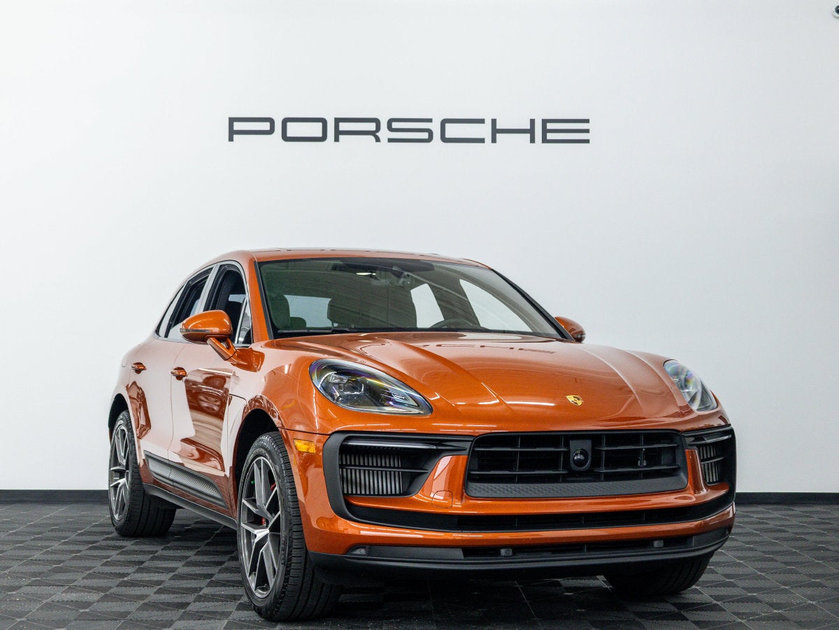 2022 Porsche Macan Macan S