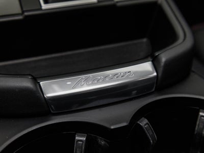 2022 Porsche Macan Macan S