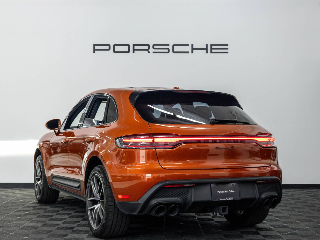 2022 Porsche Macan Macan S