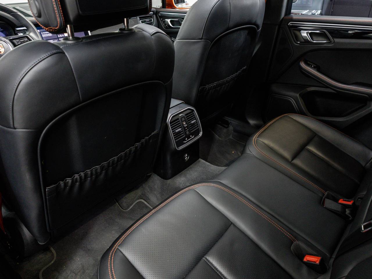 2022 Porsche Macan Macan S