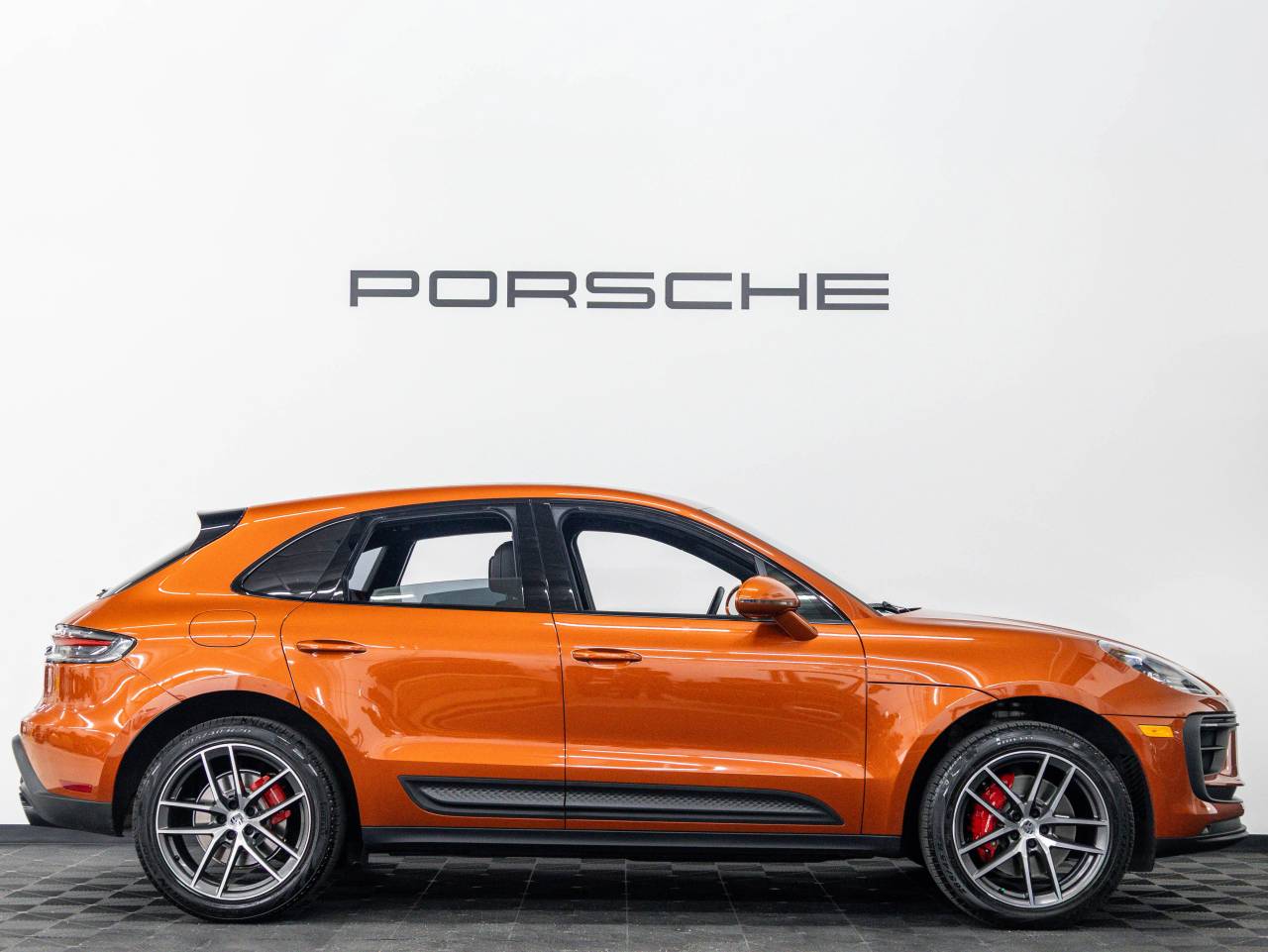 2022 Porsche Macan Macan S