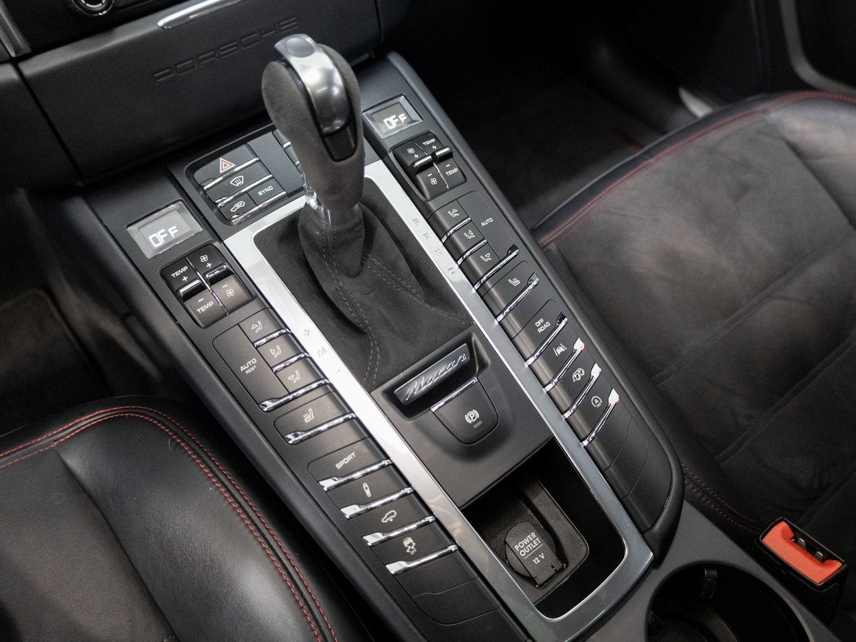 2017 Porsche Macan GTS