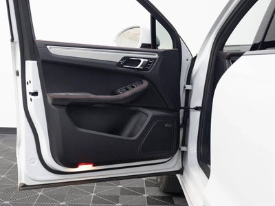 2017 Porsche Macan GTS