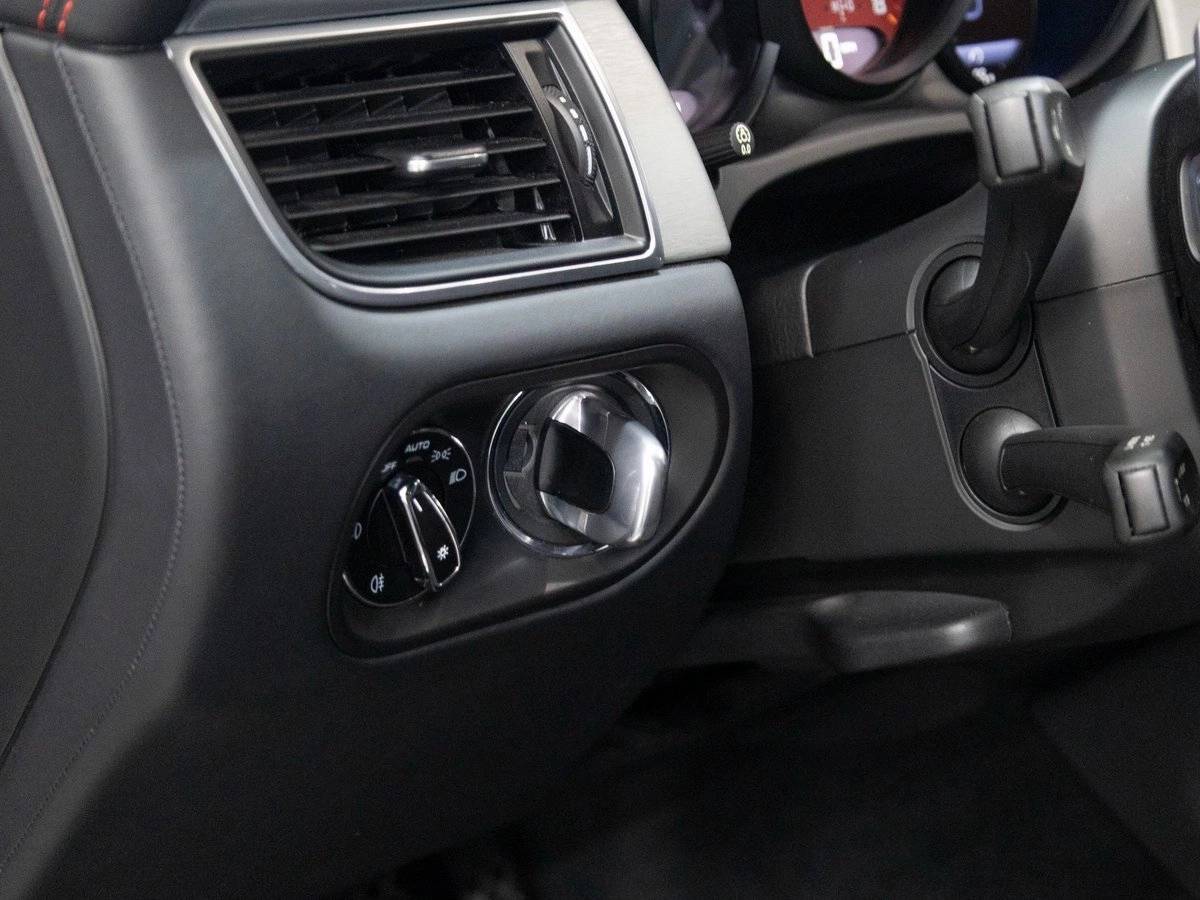 2017 Porsche Macan GTS