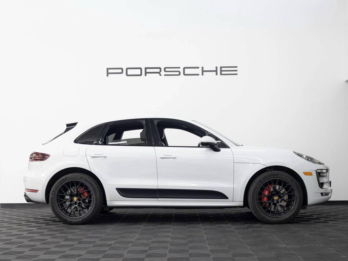 2017 Porsche Macan GTS
