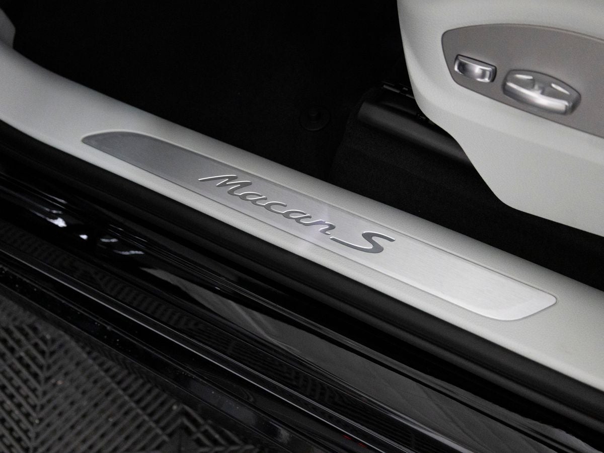 2026 Porsche Macan S