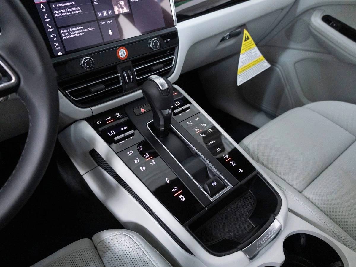 2026 Porsche Macan S