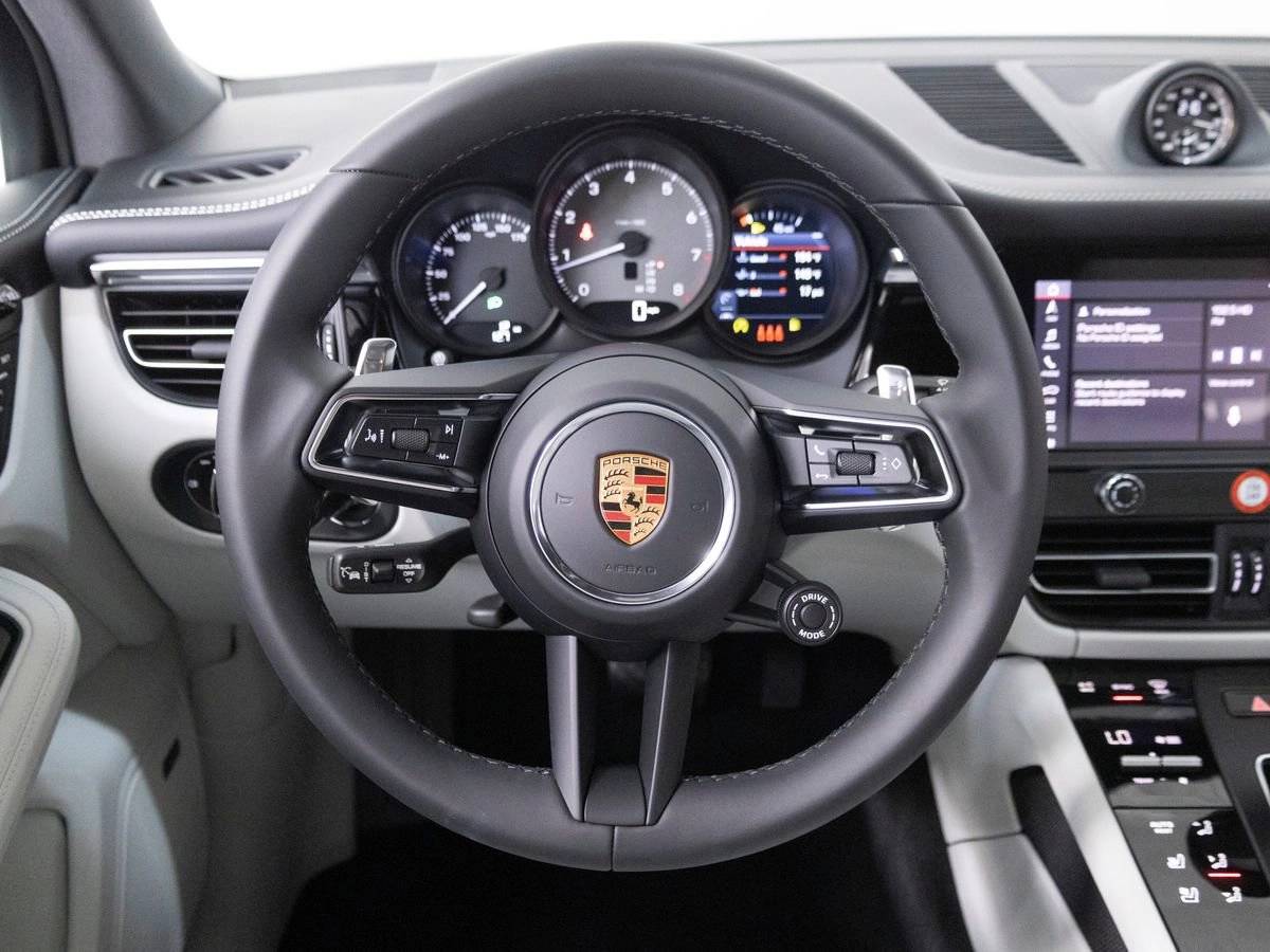 2026 Porsche Macan S