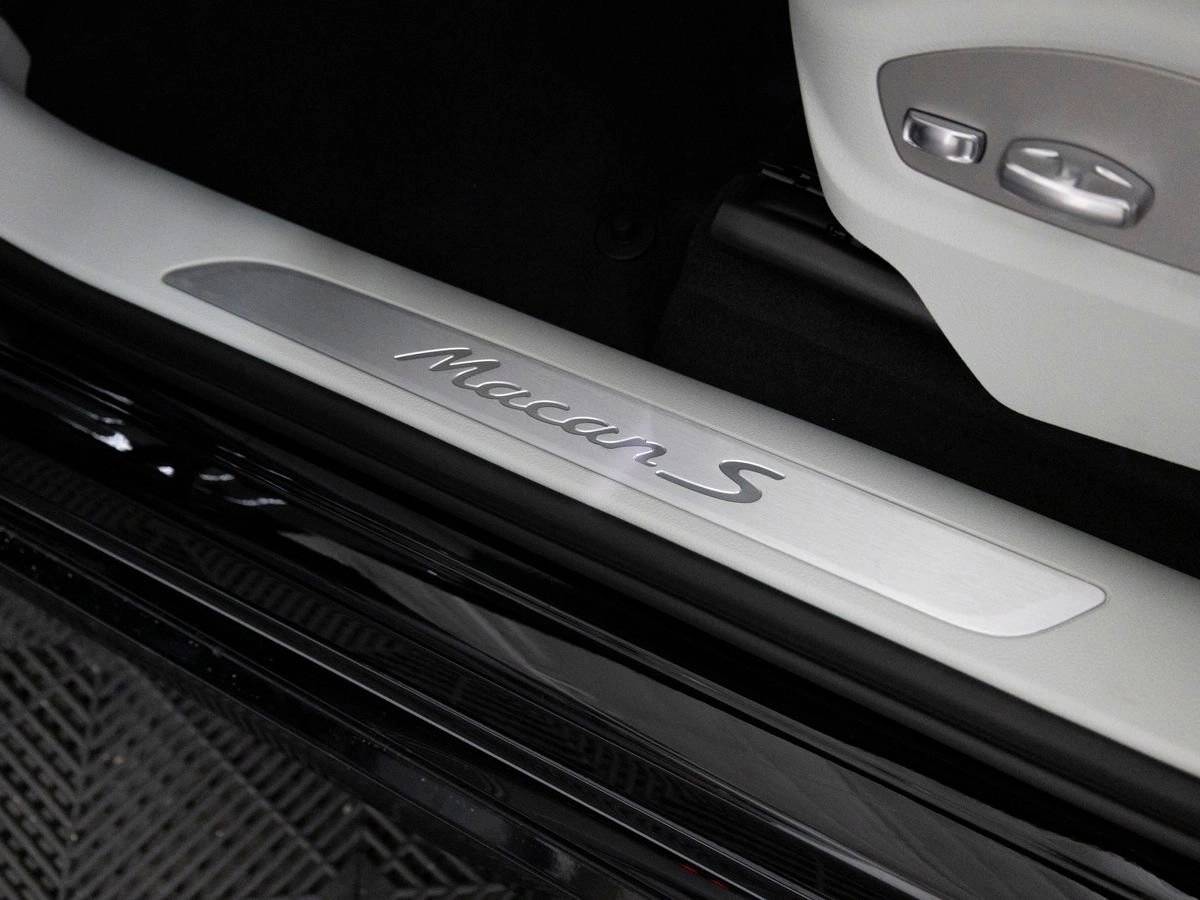 2026 Porsche Macan S