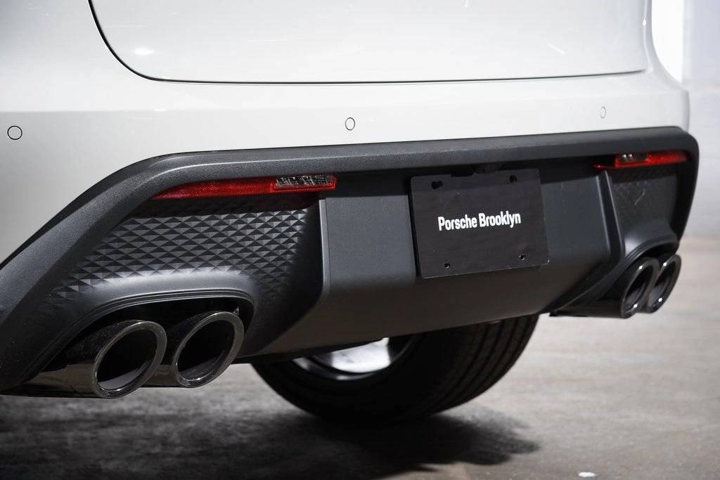 2026 Porsche Macan S