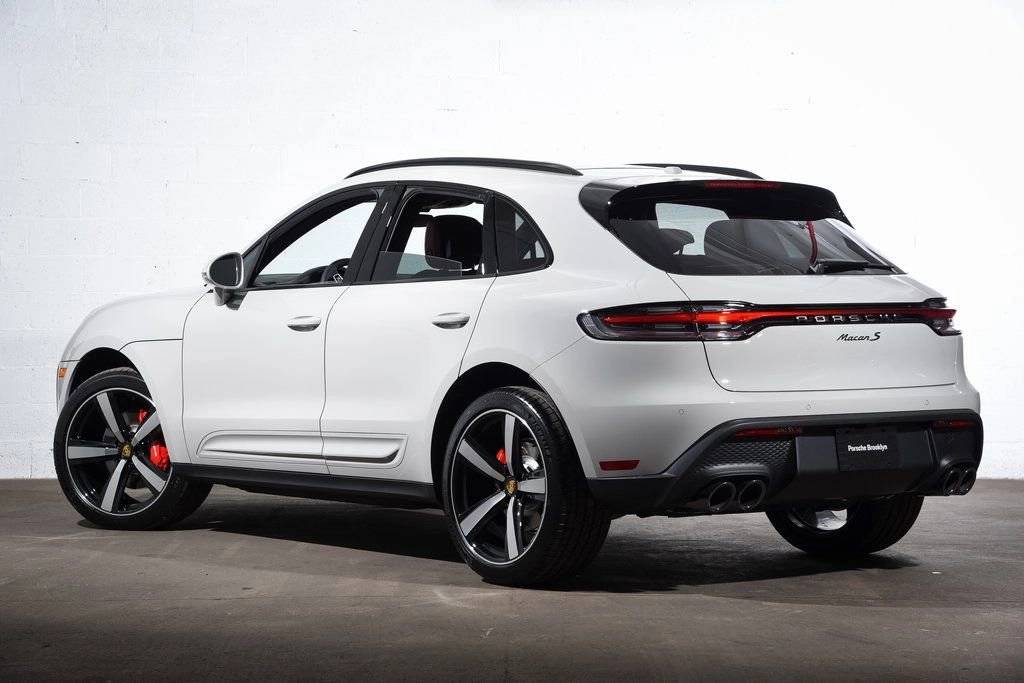 2026 Porsche Macan S