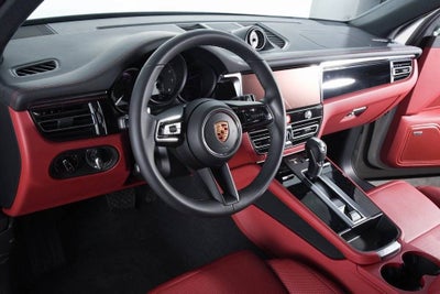 2026 Porsche Macan S