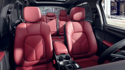 2022 Porsche Macan S