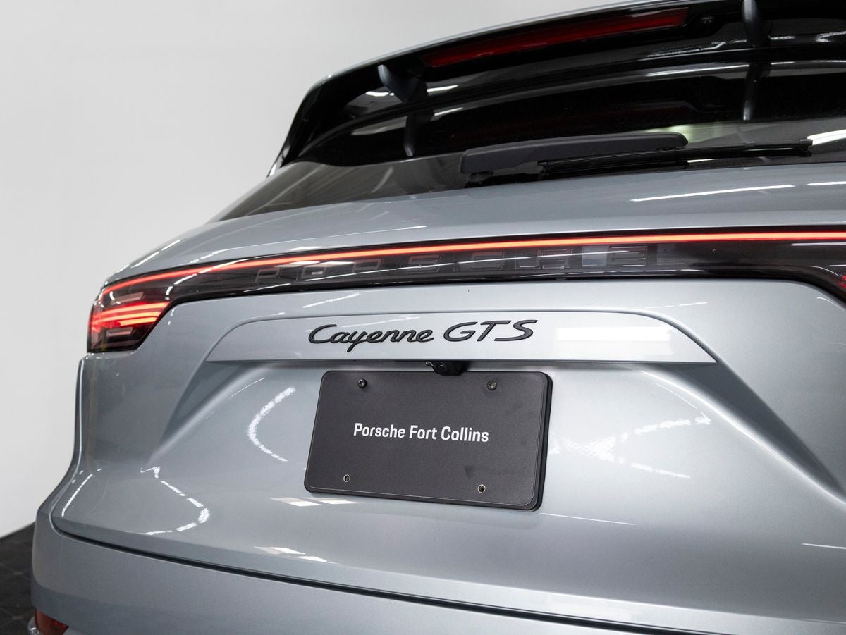 2023 Porsche Cayenne Cayenne GTS (MY23)