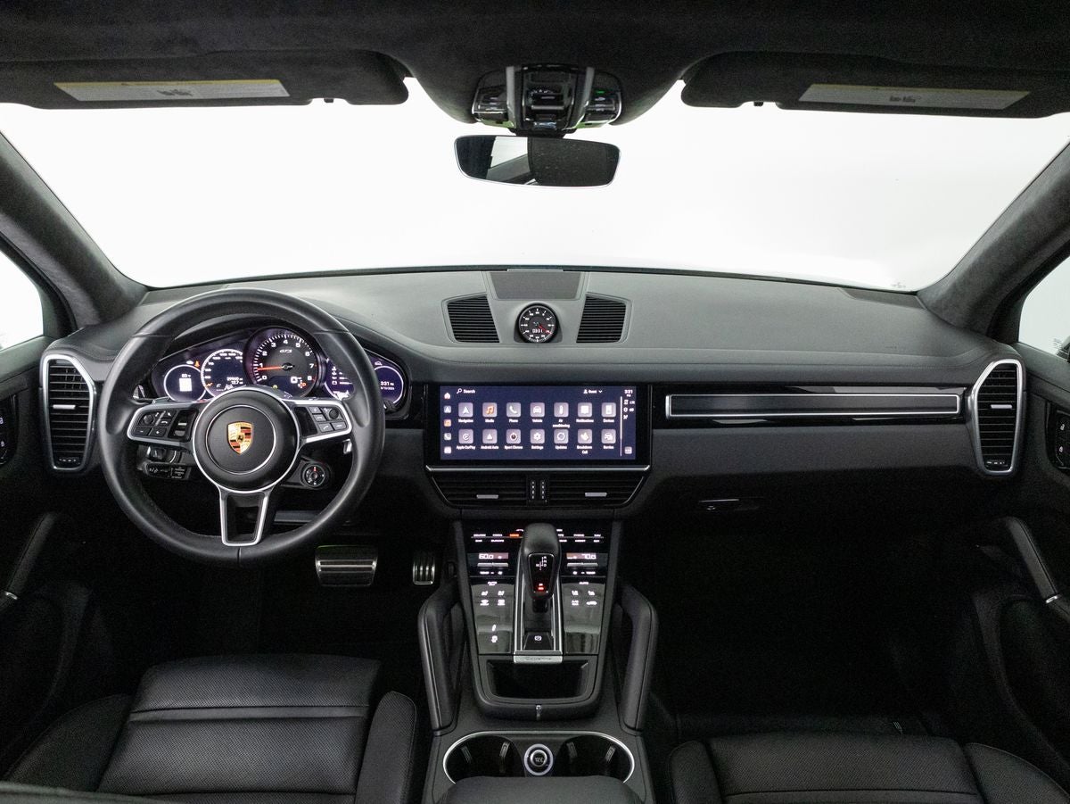 2023 Porsche Cayenne Cayenne GTS (MY23)