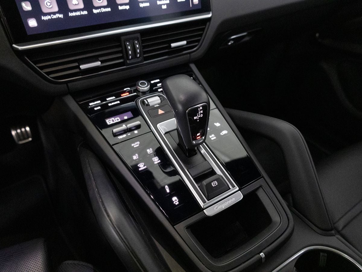 2023 Porsche Cayenne Cayenne GTS (MY23)