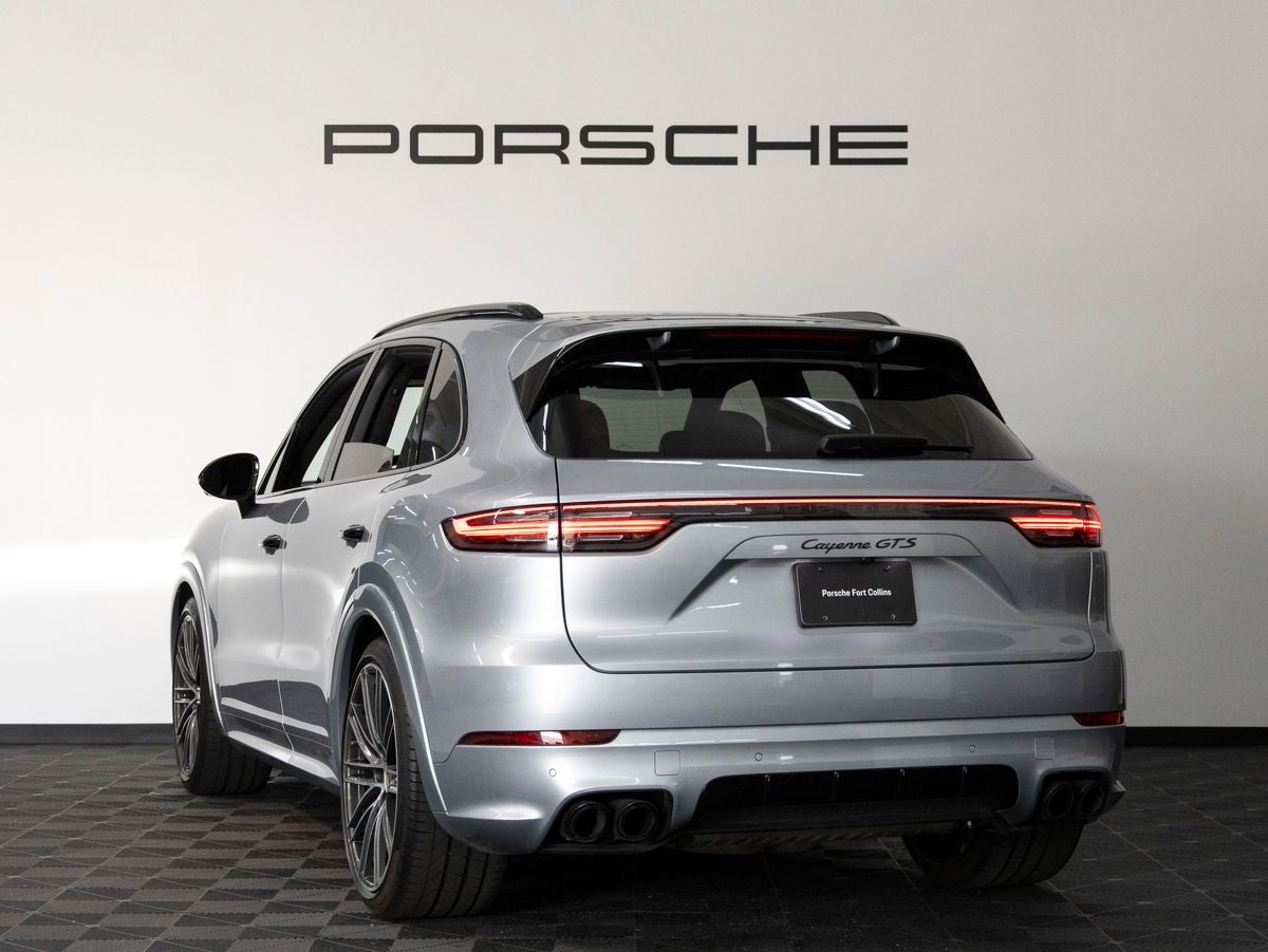 2023 Porsche Cayenne Cayenne GTS (MY23)