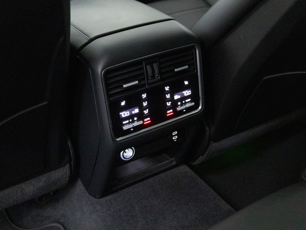 2023 Porsche Cayenne Cayenne GTS (MY23)
