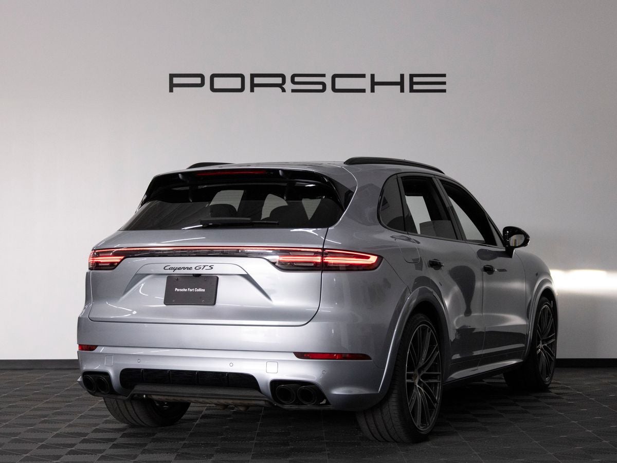 2023 Porsche Cayenne Cayenne GTS (MY23)