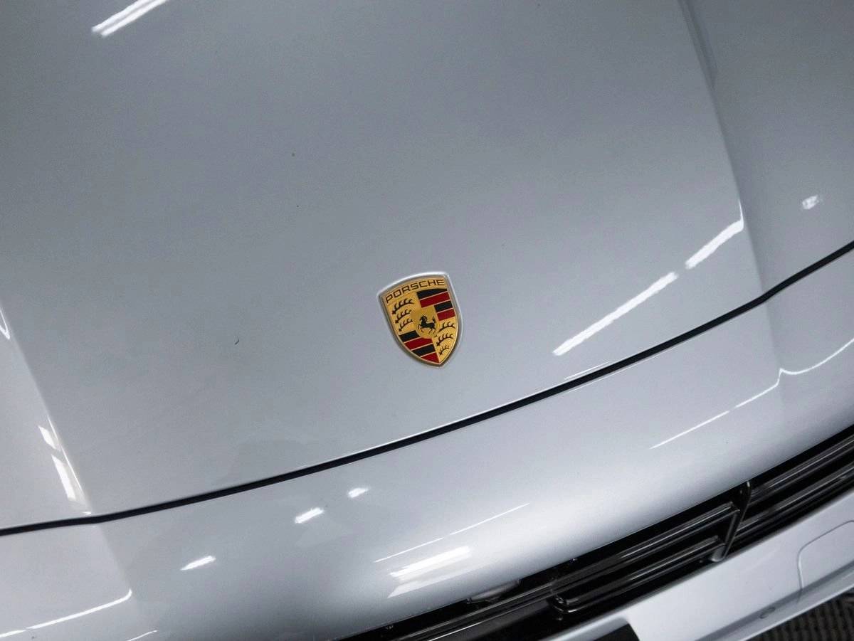2023 Porsche Cayenne Cayenne GTS (MY23)